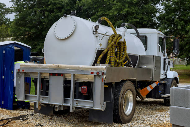 Best Construction site porta potty rental  in Yale, MI